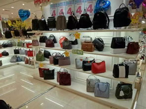 瑞丽女包闪耀登场，利群一楼皮具部恭候您的光临