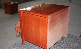 包物流厂家直销 高档精品橡木床头柜08价格、厂家图片与箱包销售全解析